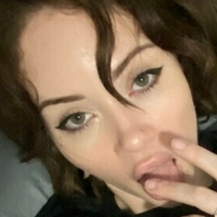 Abbey Soandso Nue
