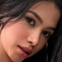 Adriana Valentina Nue