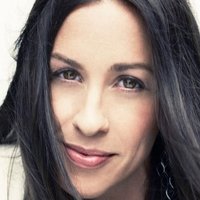 Alanis Morissette Nue