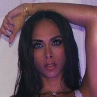 Alejandra Petty Nue