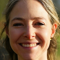 Alice Roberts Presenter Nue