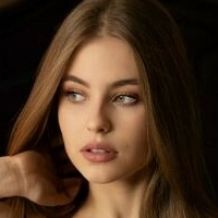 Aliceinadultland Nue