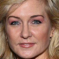 Amy Carlson Nue