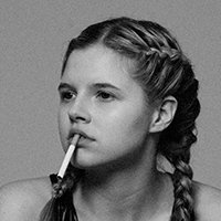 Ana Mulvoy Ten Nue