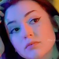 Anastasia August Nue