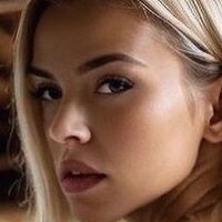 Angela Paskevic Nue