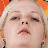 Anna Sahara Nue