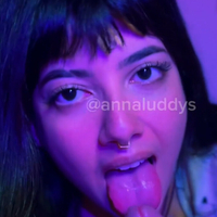 annaluddys_ Nue