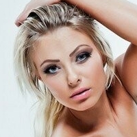 Annette Soknes Nue