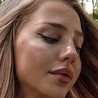 Anya Hryshchenko Nue