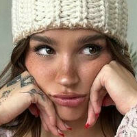 Ariel Danyluk Nue