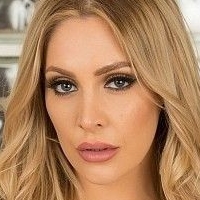 Ashley Emma Havelin Nue