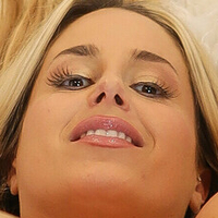 Ashleyniccoleyoga Nue