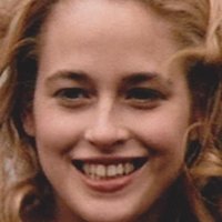 Beatie Edney Nue