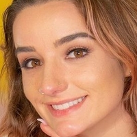 Bella Thomas Nue