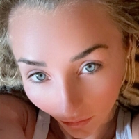 Briana Armbruster aka theskilmuskgirl Nue