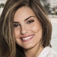 Camila Queiroz Nue