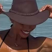 Carlita.filipina Nue