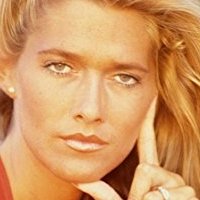 Caroline Cossey Nue