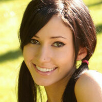 catie_free Nue
