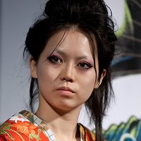 Cay Izumi Nue
