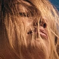 Chane Husselmann Nue
