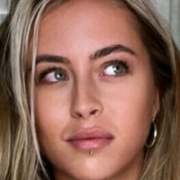 Chantelle Warnock Nue