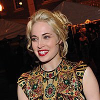 Charlotte Sullivan Nue