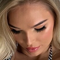 ChloeTamii Nue
