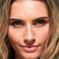 Clarissa Bowers Nue