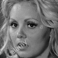 Connie Strickland Nue