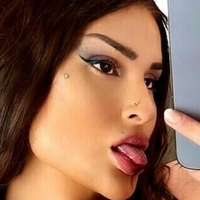 Damla Özden Nue