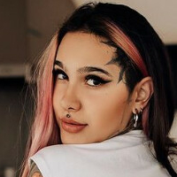 Dana Gomes Nue