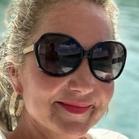 Deinebianca Nue