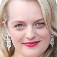 Elisabeth Moss Nue