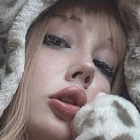 Elizza Taylor Nue