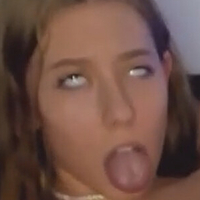 Emmaandjake Nue