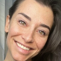 Estephania Nue