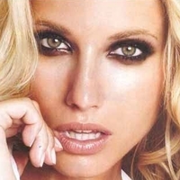 Evangelia Aravani Nue