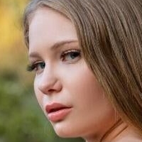 Everlylaness Nue