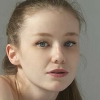 Extr Emily Nue