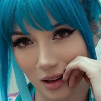 Fay Nue