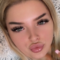 feli_leonie Nue