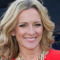 Gabby Logan Nue
