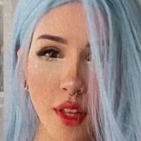 Giovanna Campomar Nue