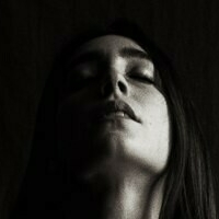Heather Mostofizadeh Nue