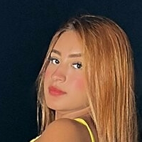 Heleen Medina Nue