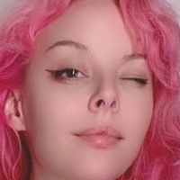 Helly Valentine Nue