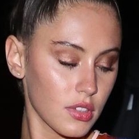 Iris Law Nue