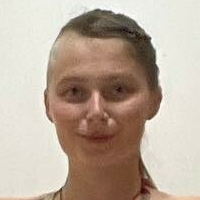 Jade Buckland Nue